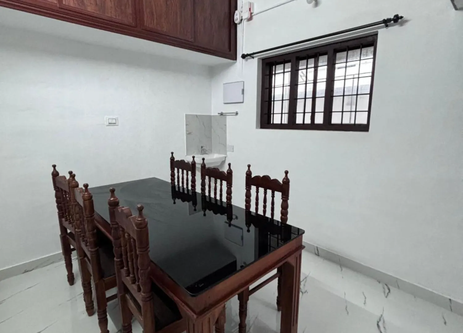 Mali Homestays Kochi